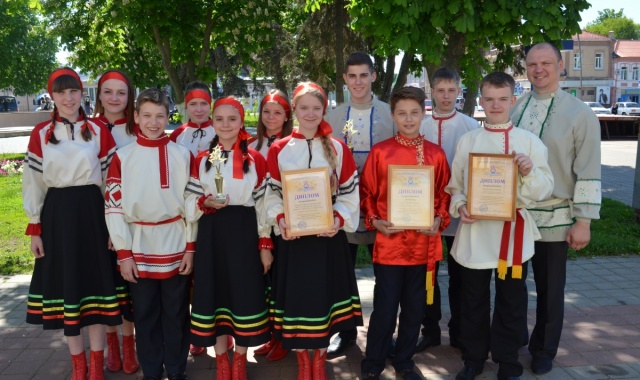 Детский ансамбль народных инструментов АКкорд